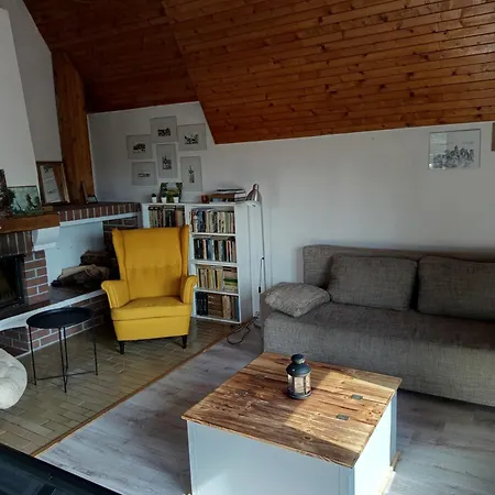 Semesterbostad Chata Zar