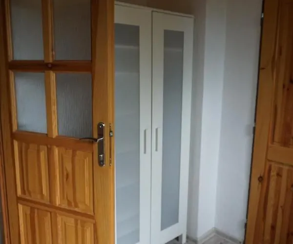 žár * Zar